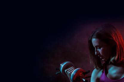 Woman_weights