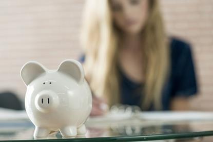 Piggy bank shoestring budget 750