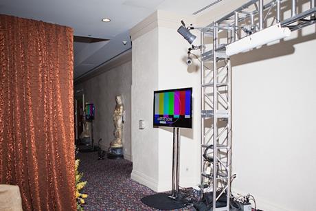Portrait station